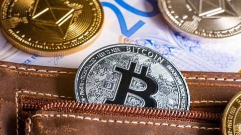 Nguy hiểm Tấn công mạng Crypto: Lừa đảo 900K USD nghiêm trọng